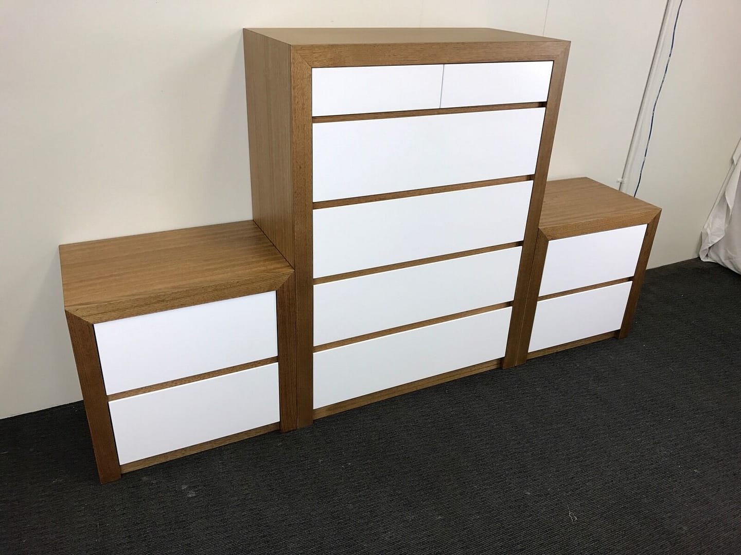 Aus Made Solid American Walnut Hardwood Retro Dining Table 1800/900 - Image 4