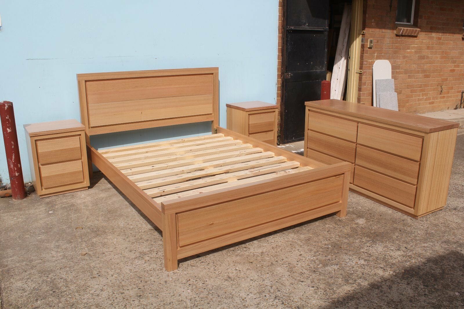 Quality Tassie oak bedroom dressing table made in Australia